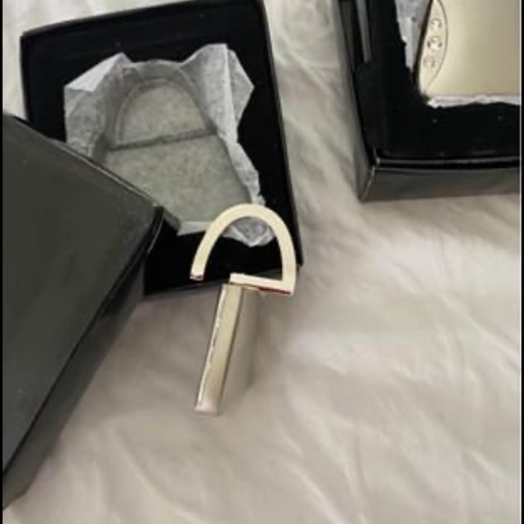 Adorable set of handbag keychains - four total - Picture 6 of 7